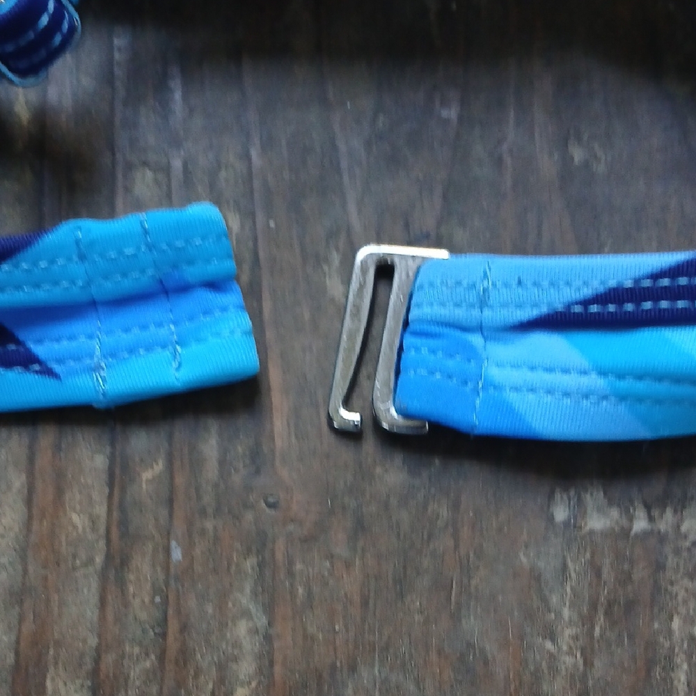 Stylish Blue Patterned Bikini Set - Picture 4 of 4
